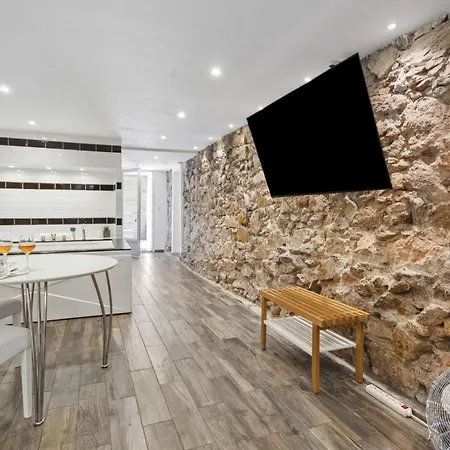 La Confidentielle - Balneo - Sauna - Hypercentre - Ac
